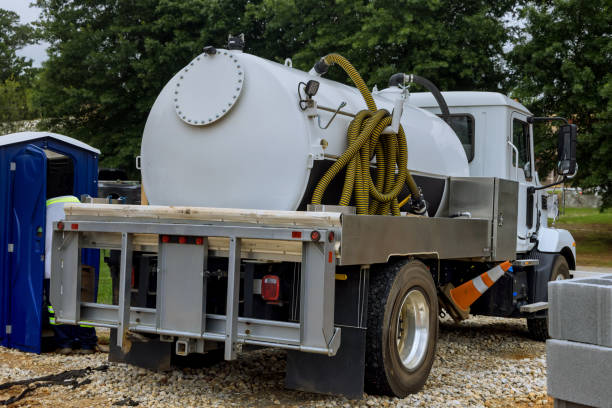 Portable Toilet Options We Offer in Desert Palms, CA